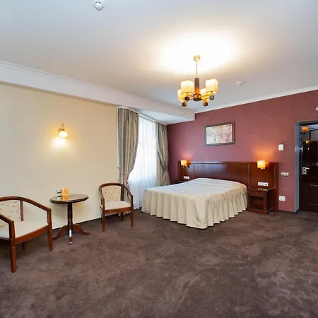 Hotel President 5*