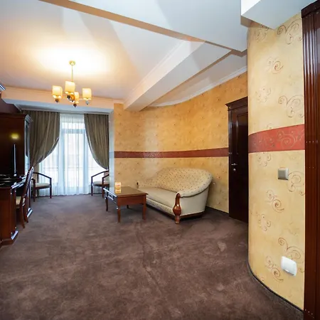 Hotel President 5*